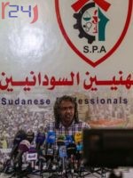 «تجمع المهنيين» يرفض الموازنة ويُحذّر حكومة حمدوك