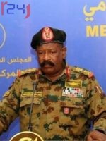 Sudan's  prime minister sacks  Khartoum State governor