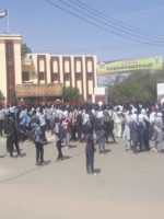 Students in El- Fasher  protest over bread price hike