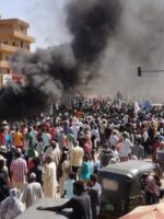 فيديو: مظاهرات حاشدة في الخرطوم .. موكب إسقاط الانقلاب