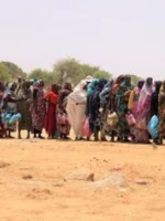 فرق الإغاثة في تشاد: لا نجرؤ على سؤال النساء اللاجئات السودانيات عمّا حدث للرجال