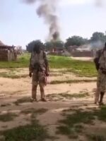 مسلحون من قبيلة السلامات يحرقون منطقة مركندي