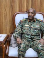 البرهان: مستعدون للتوصل لحل سلمي يضع السودان على طريق التداول الديمقراطي