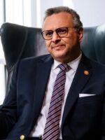 مبعوث واشنطن للشؤون الافريقية والشرق الأوسط
