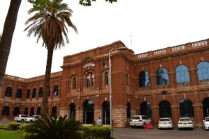 السودان يرفع الدولار الجمركي بنسبة 8.9%