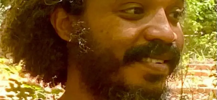 الشاعر و الصحفي مامون التلب، تصوير عصام عبدالحفيظ